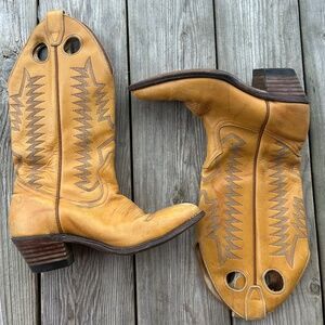 Western Cowboy Boulet Boots Made in Canada Women’s 7